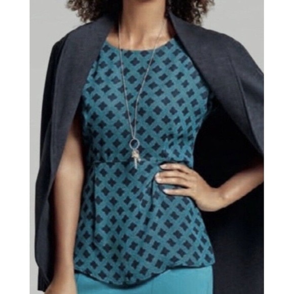 CAbi Top Size Medium Foulard Split Back Teal Blue Printed Cap Short Sleeve - Picture 1 of 10